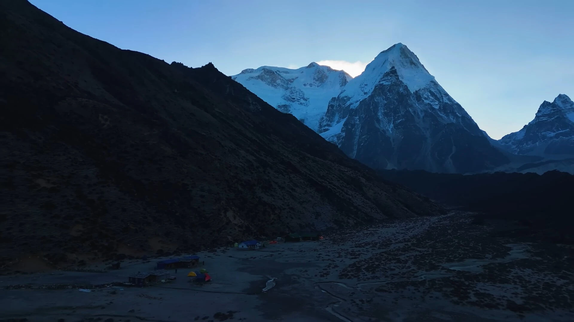 Kanchanjunga peaks